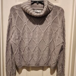 Hollister Gray Cable Knit Turtleneck Sweater
